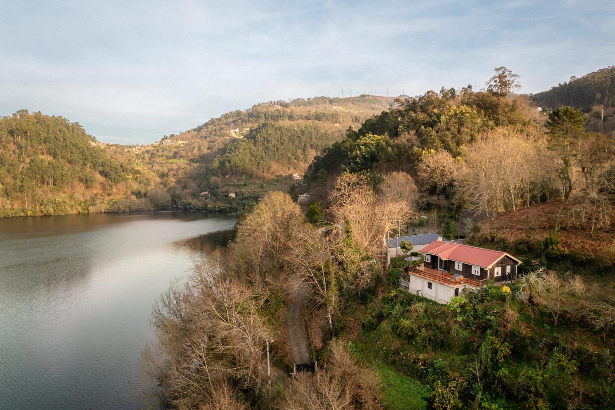 Caniçada House Hébergement de vacances